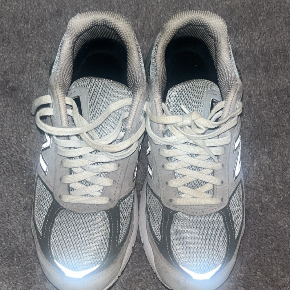 New Balance Light Gray Sneakers